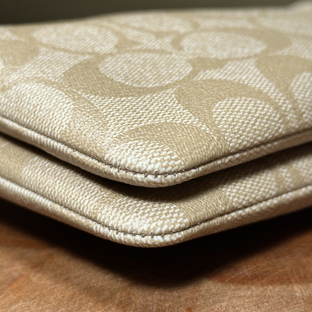 *HTF Color/Like-New* COACH Large Double Zip Wallet In Signature Canvas - Picture 9 of 14